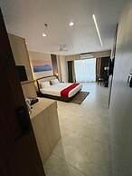 Hotel Saffron Suites