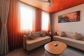 Bhagwati Luxuria Hotel