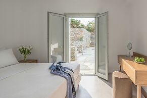NEVERMIND VACATIONS VILLAS