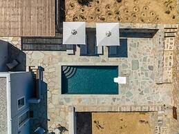 NEVERMIND VACATIONS VILLAS