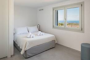 NEVERMIND VACATIONS VILLAS