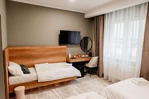 Sawei Urban Hotel