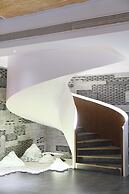 Nine Melodies View Courtyard Guesthouse