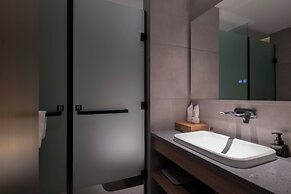 Nine Melodies View Courtyard Guesthouse