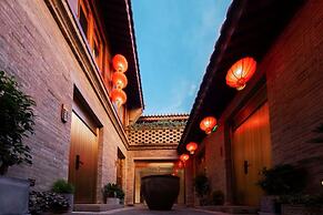 Nine Melodies View Courtyard Guesthouse