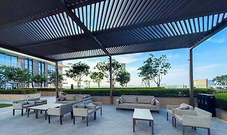 LUX The Beach Isle View Suite 2