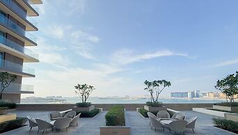 LUX The Beach Isle View Suite 2