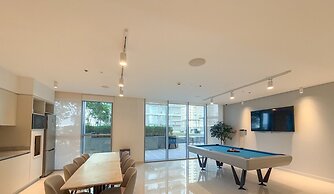 LUX The Beach Isle View Suite 2