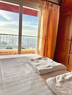 Entire Boho Luxe Villa & Spa Overlooking Patong