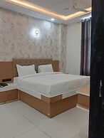 HOTEL BIRLA PALACE