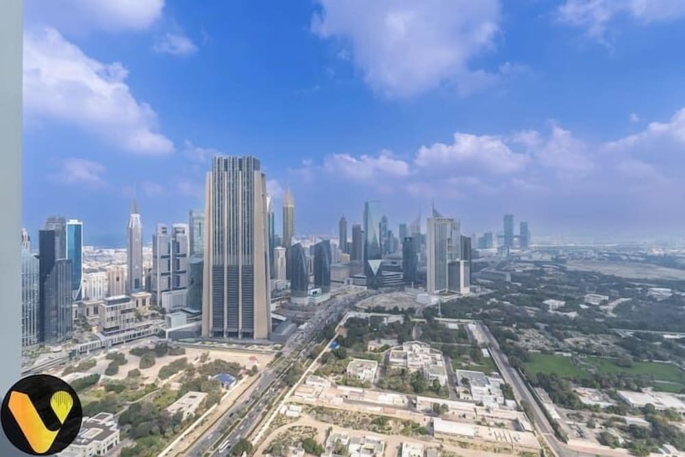 Vogue | Downtown with Direct Access to Dubai Mall