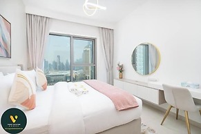 Vogue | Downtown with Direct Access to Dubai Mall