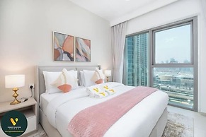 Vogue | Downtown with Direct Access to Dubai Mall