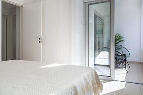 Classy 2BR Cafe Suite Strovolos