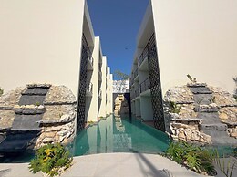 Estudio Swim Up Mizu 5 By Sandy Powerful