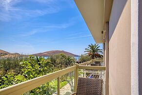 PLATY BEACH HOTEL