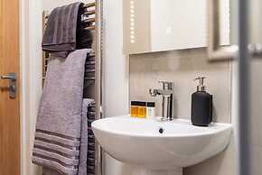 Den 5 - Modern Studio Close to Lcfc Stadium