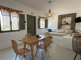 Ammos Andros Accommodation
