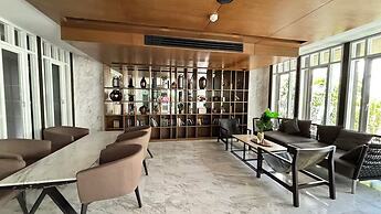 The Base Downtown Phuket By Ploy