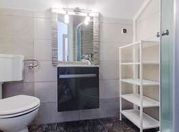 Apartments Ad Astra