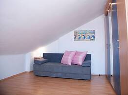 Apartments Ad Astra