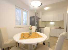 Srima To Relax Apartment