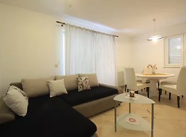 Srima To Relax Apartment