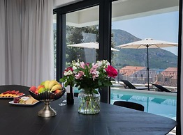 Lux Villa Mariva