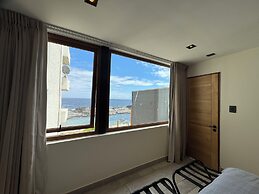 Kalamar Hotel