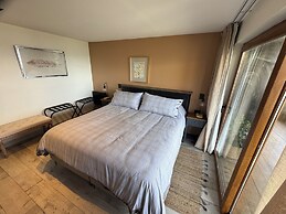 Kalamar Hotel