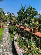 La Casa del Guamúchil