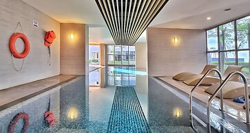 By The Pool By SanLiving - 3BR - PIK