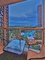 By The Pool By SanLiving - 3BR - PIK