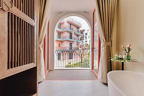 Santori Hòn Thơm Hotel