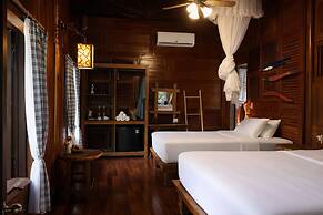 Mekong Silt Ecolodge