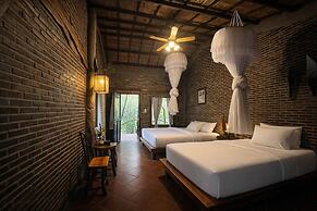 Mekong Silt Ecolodge