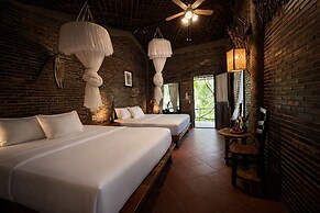 Mekong Silt Ecolodge