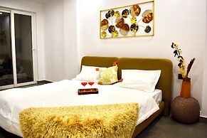 Advaya Stays - A Luxury Retreat