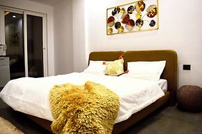 Advaya Stays - A Luxury Retreat