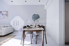 Bloomfields Deluxe 1BR Rukan