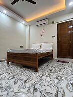 AV Grand Hotel