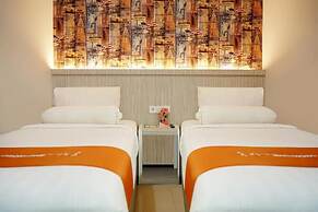 Front One Hotel Sragen