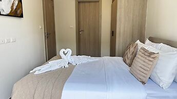 2 BR Dcondo Reef Phuket By Ploy