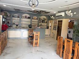 Hotel Rajshree