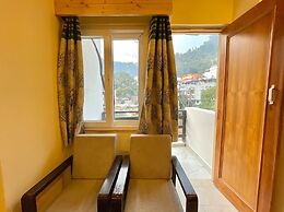 Kedar Inn By Rovers Nest