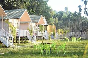 Cox Heaven Beach Resort