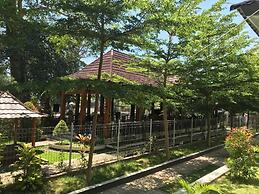 Pohon Purba Resort & Restaurant