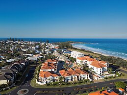 The Breakers Yamba