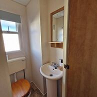 Palm Court - 3 Bed, Heated Pool, Parking, Nr Beach