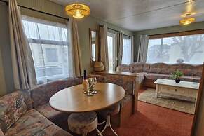 Palm Court - 3 Bed, Heated Pool, Parking, Nr Beach
